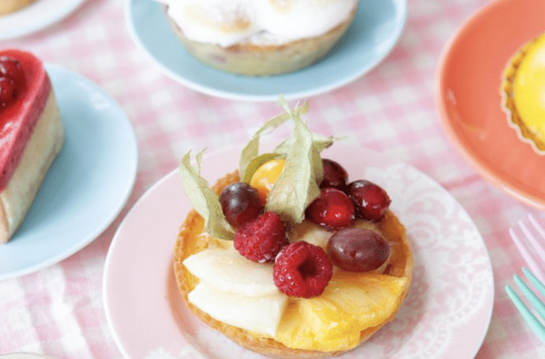 17 Princess-Themed Cakes and Treats Worth Trying